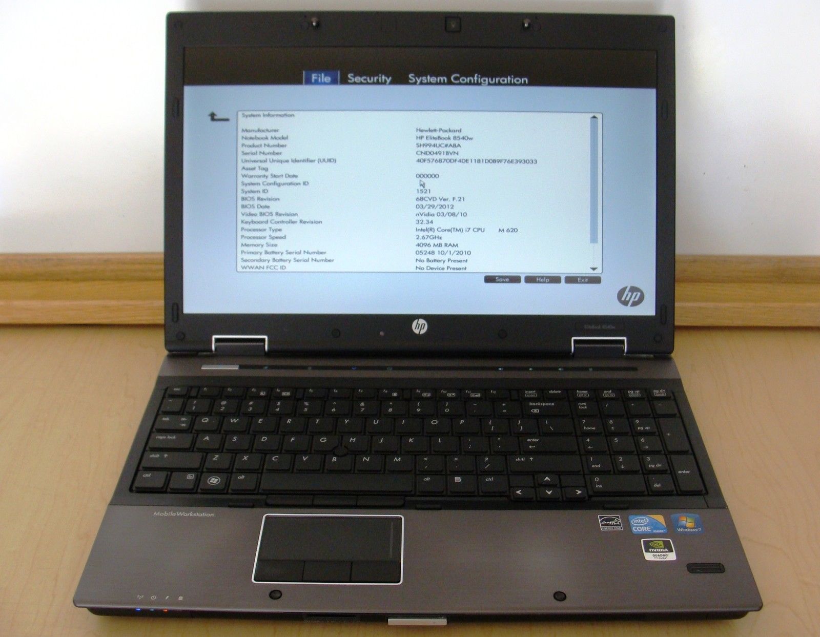 HP Elitebook 8540W (Core i7-720QM, 4GB, 250GB, VGA 1GB NVidia Quadro FX 880M, 15.6 inch)