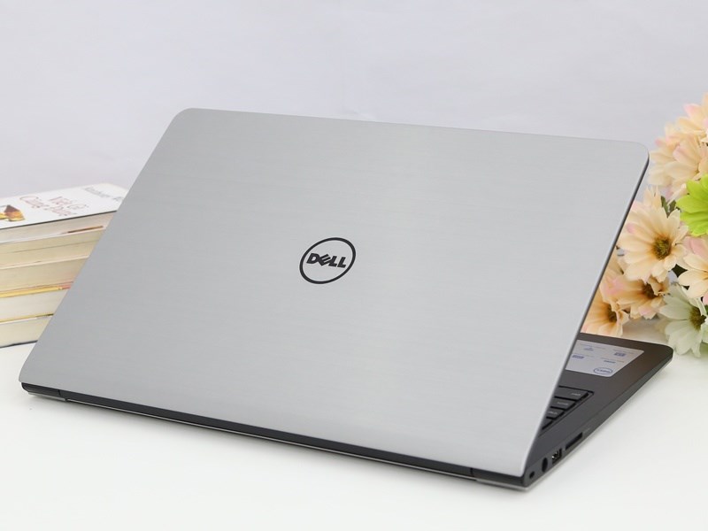 Laptop cũ Dell Inspiron N5547 (Core i5-4210U,Ram 4gb,ổ cứng 500gb,Màn hình 15.6 inch,Card đồ họa rời  2gb)