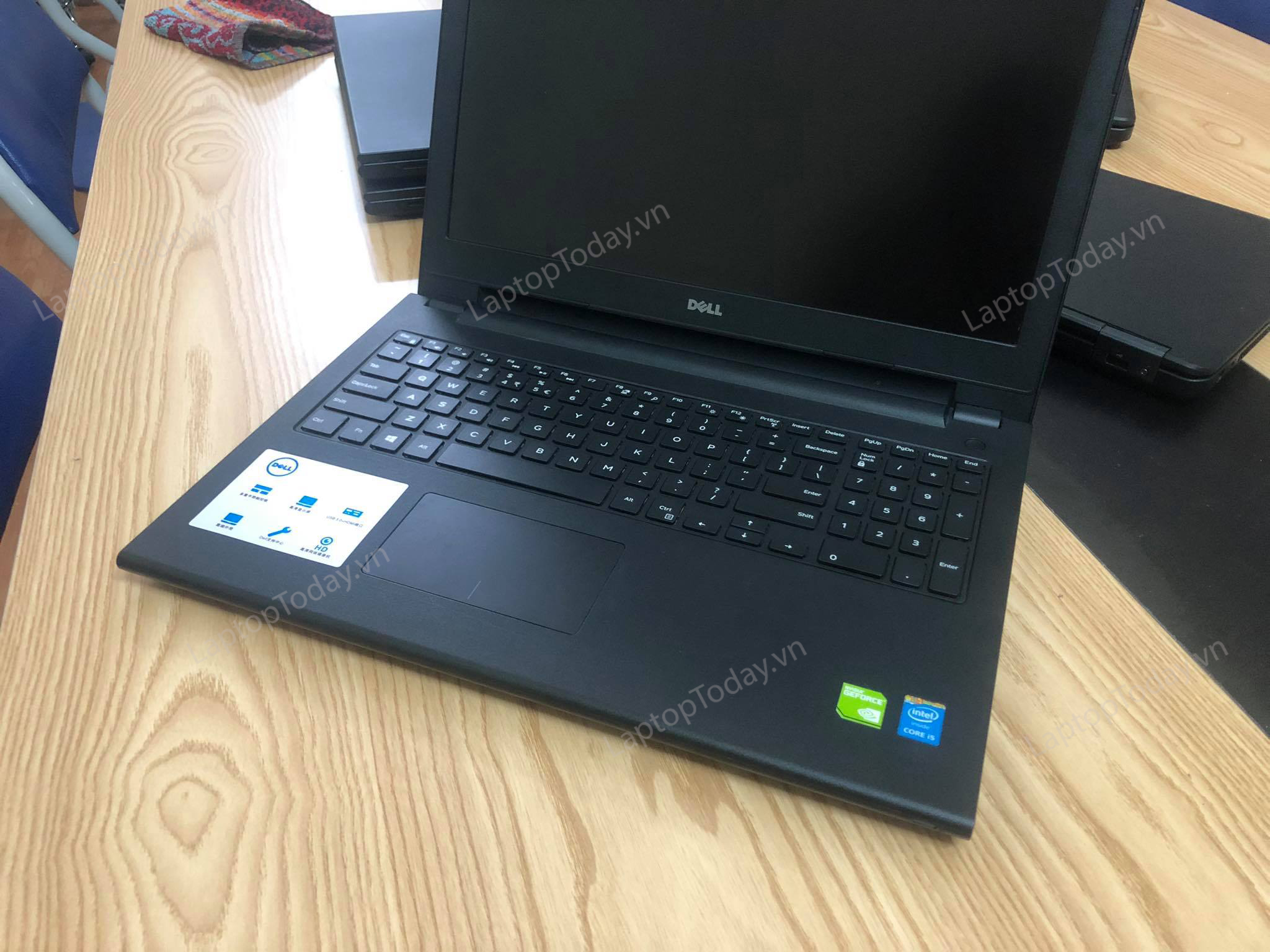 Laptop cũ Dell Inspiron N3543 (Core i5-5200U, Ram 4GB, ổ cứng SSD 128GB, Màn hình 15.6 inch, Card đồ họa rời 2GB)
